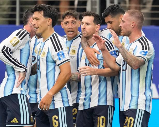 Messi escribió un nuevo capítulo en la historia de los Mundiales durante el duelo entre Argentina y Austria.