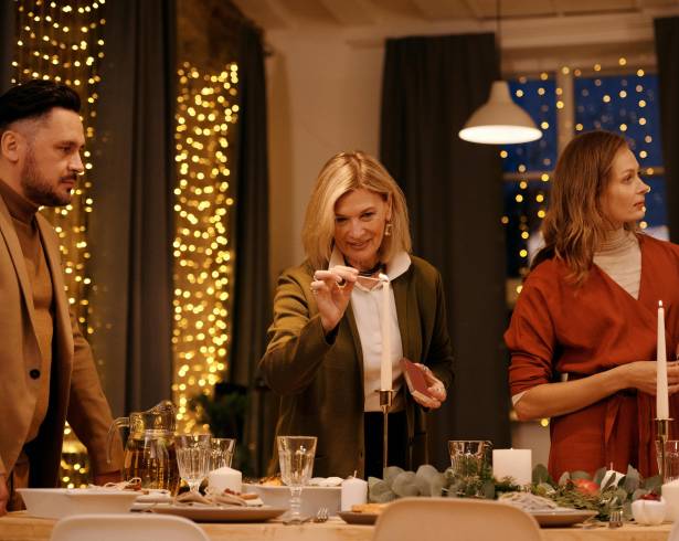 Cuando los últimos detalles están resueltos, puedes relajarte, convivir y disfrutar realmente de la celebración.