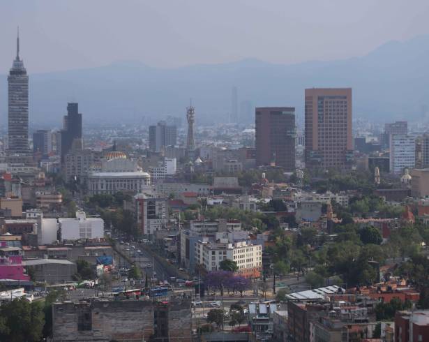 Tras casi 30 horas, la noche de este domingo fue suspendida la contingencia ambiental en la Zona Metropolitana del Valle de México. FOTO: Cuartoscuro