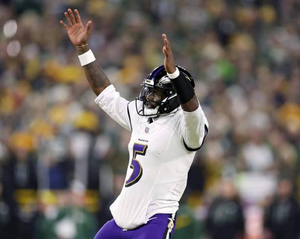 Derrick Henry y Bijan Robinson protagonizarán el duelo terrestre entre Ravens y Falcons, en un Sunday Night Football marcado por la ausencia de Lamar Jackson, suplido por Tyler Huntley.