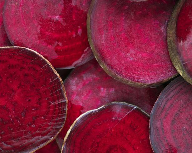El betabel —también conocido como remolacha— se originó a partir de una especie silvestre marina.