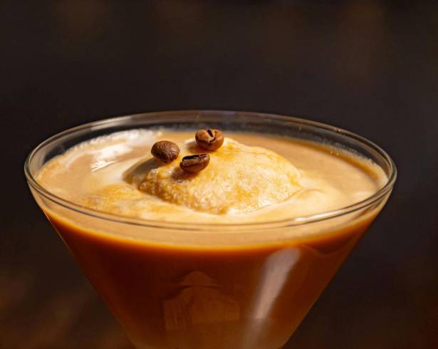 El Baileys casero se ha convertido en una de las recetas más buscadas por quienes disfrutan de bebidas cremosas.