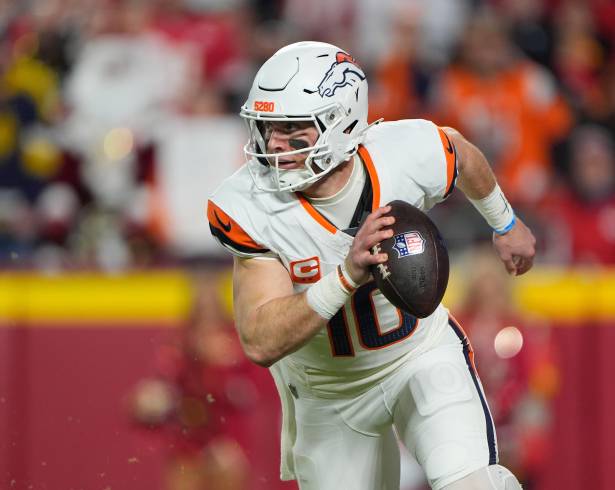 La ofensiva de los Broncos de Denver mantuvo el control del reloj durante casi 40 minutos, clave en su victoria sobre los Chiefs.