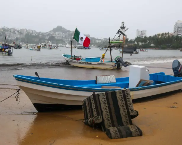 Protección Civil prevé que impacte durante las primeras horas del domingo 11 de octubre entre los municipios de La Huerta y Tomatlán, Jalisco.