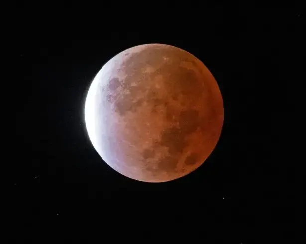 Habitantes de Coahuila podrán observar este jueves, a simple vista, el avance de la sombra terrestre sobre la luna en el eclipse parcial.