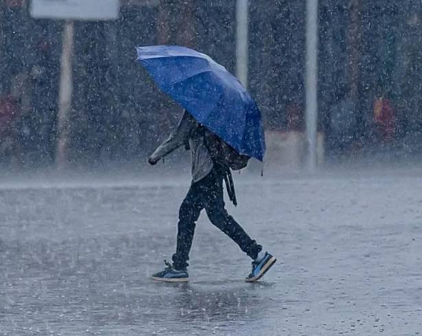 Se esperan fuertes lluvias, temperaturas bajo cero, vientos de hasta 60 km/h y oleaje de más de 2 metros, según el SMN.
