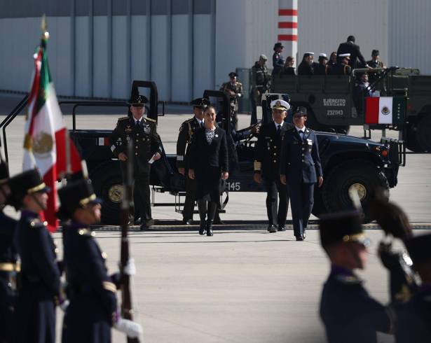 Sheinbaum aseguró en su discurso que las amenazas contra México “no siempre vinieron de fuera”.
