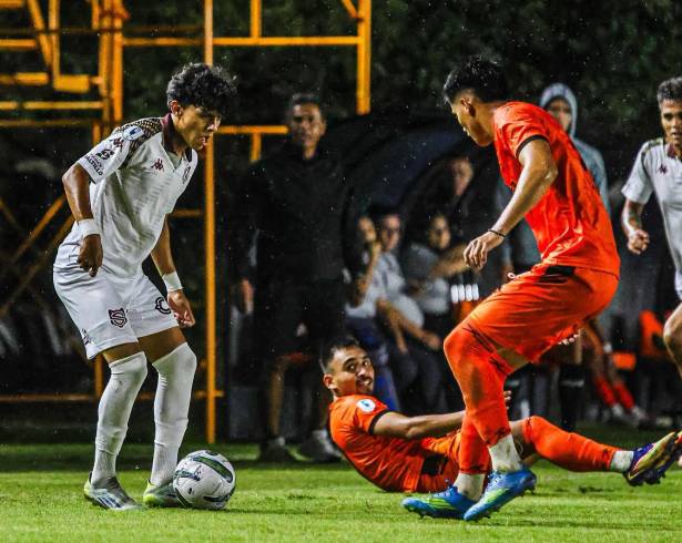Eduardo Velázquez marcó el único gol de Saltillo Soccer durante el encuentro.