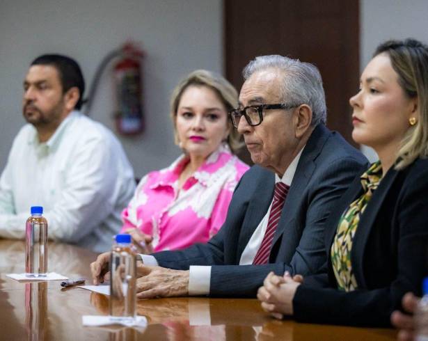 POLITICÓN: A Rocha Moya le duró poco el gusto ante la presión de Palacio Nacional