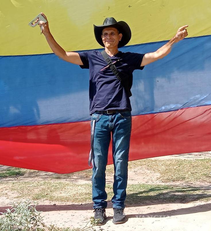 $!Desde sus obras el artista y activista expresa su defensa por el medio ambiente, la guerra, migrantes, entre otros.