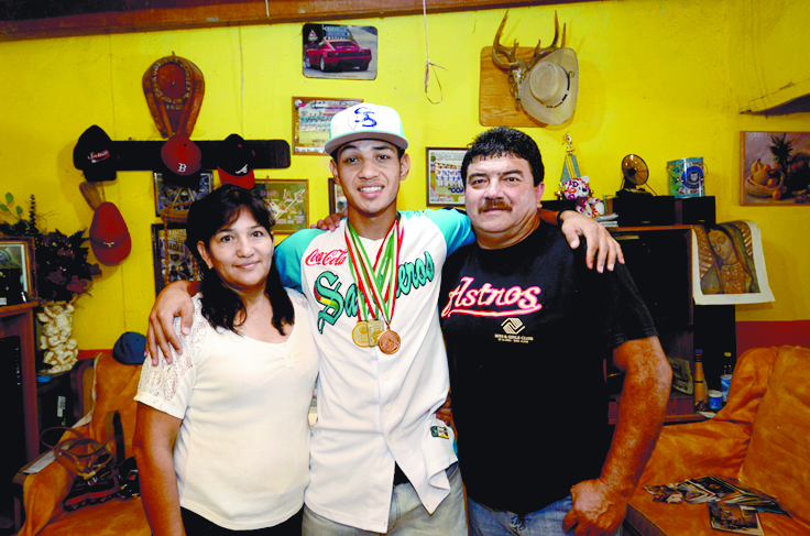 $!Fabricio Macías es un Sarapero de Saltillo