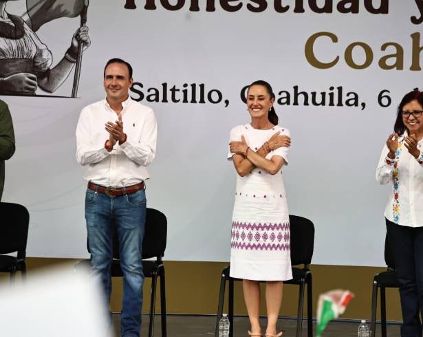 Claudia Sheinbaum encabezó este domingo un mensaje ante asistentes reunidos en Saltillo, como parte de su recorrido por el país.