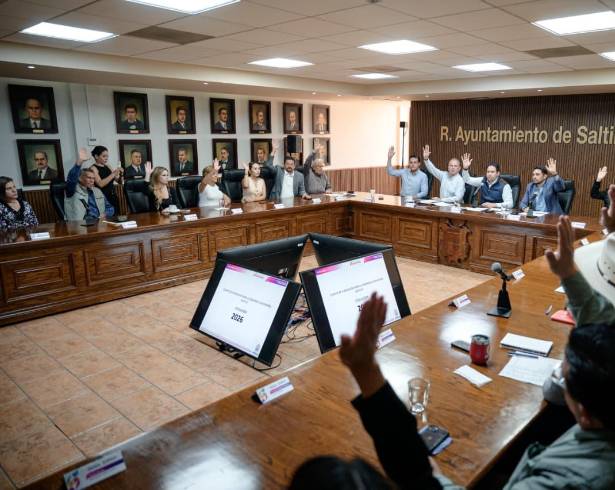 Propuesta contempla un total de 119 obras en zonas urbanas y rurales, informan durante sesión.