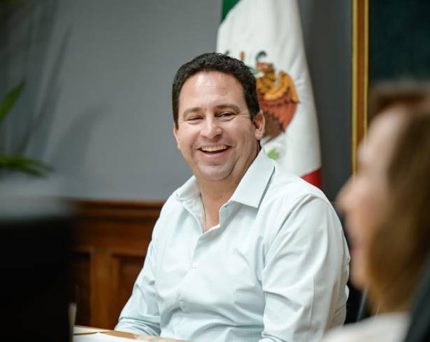 Los resultados posicionan al alcalde dentro de los mejores rankeados en dos evaluaciones.