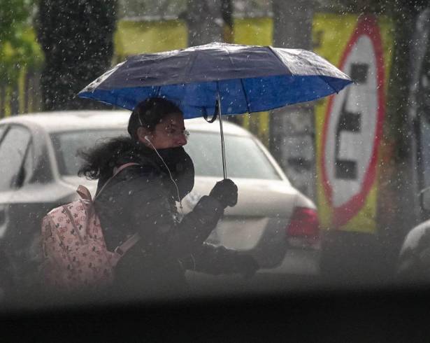 Para el domingo 12 de abril, una línea seca en combinación con una vaguada en niveles altos de la atmósfera e inestabilidad atmosférica, ocasionarán lluvias, descargas eléctricas y posibles granizadas.