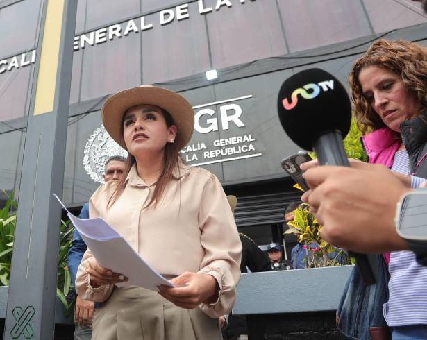 Grecia Quiroz pidió que la FGR atraiga el caso de Carlos Manzo y rechazó tener algo que esconder