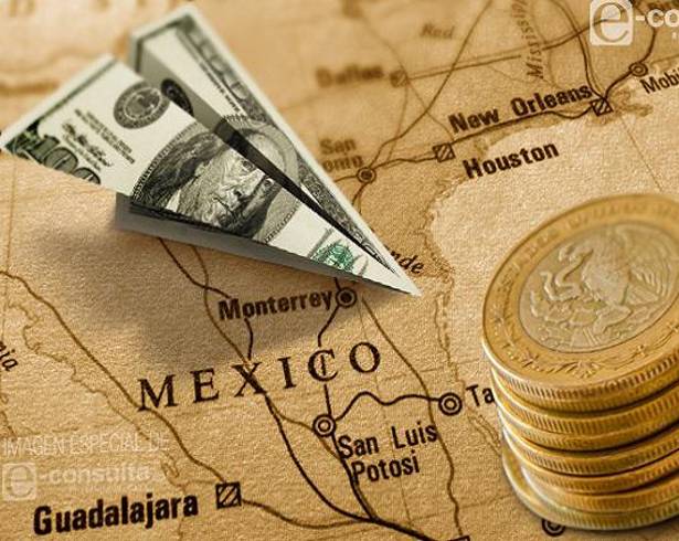 Estados Unidos es el principal país de origen de remesas hacia México, mientras que la debilidad del dólar frente al peso también reduce el poder adquisitivo de estos envíos. FOTO: