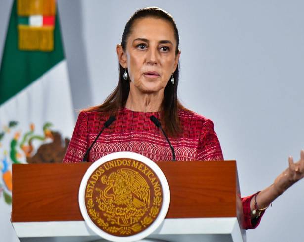 CIUDAD DE MÉXICO, 13OCTUBRE2026.- Claudia Sheinbaum Pardo, presidenta de México, encabezó la conferencia Mañanera del Pueblo, desde Palacio Nacional, en la que se presentó el informe mensual de seguridad. FOTO: GALO CAÑAS/CUARTOSCURO.COM