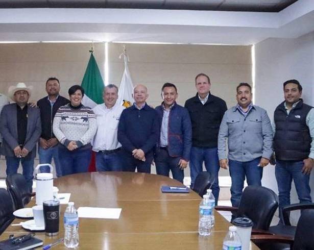 Autoridades federales, estatales y municipales revisaron los avances del proyecto Agua Saludable para La Laguna, enfocado en garantizar el suministro de agua potable en bloque para la región.