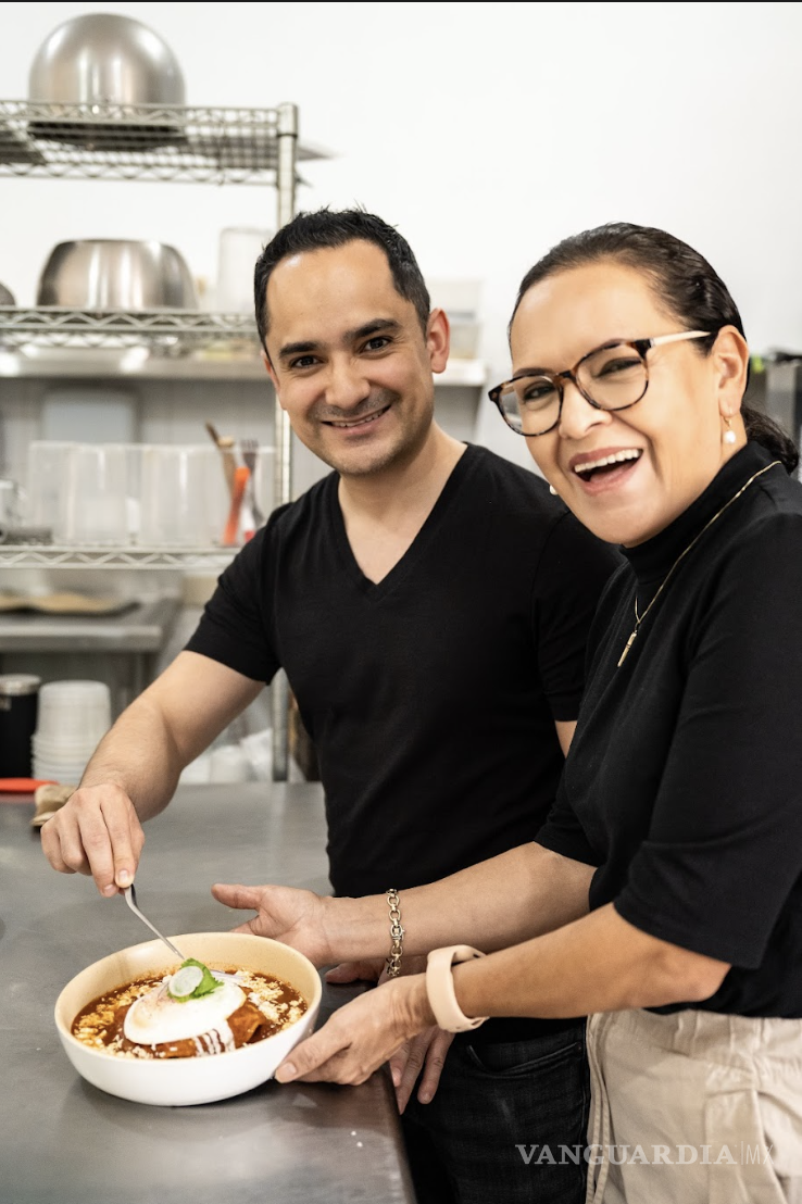 $!Luis y Amalia comparten el gusto de brindar calidez y memorias en sus platillos.