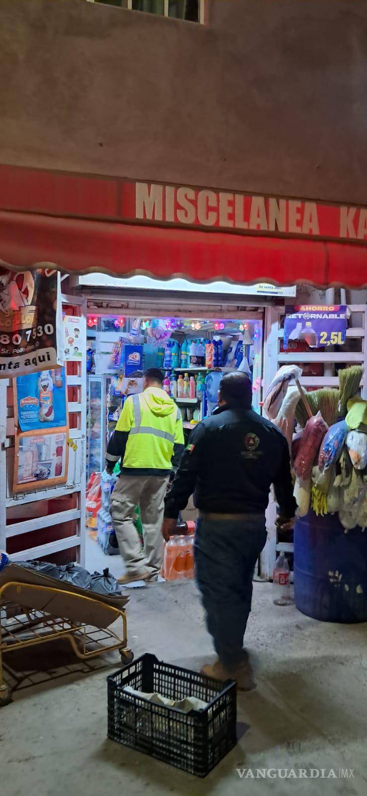 $!Personal de Protección Civil y Bomberos realizará recorridos en distintos puntos de la ciudad para impedir la venta de pirotecnia.