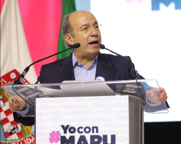 Durante un evento de apoyo a la Mandataria estatal, Calderón sostuvo que enfrentar a la delincuencia fue una obligación del Estado.