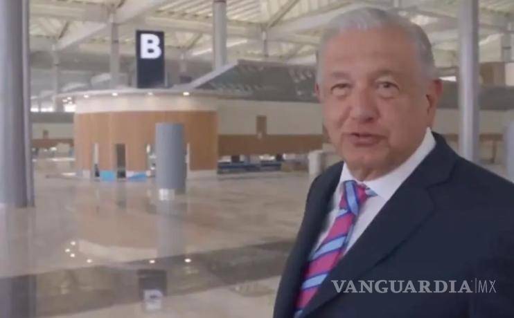 $!El Presidente López Obrador recorrió el AIFA y dio declaraciones para el documental del cineasta Epigmenio Ibarra.