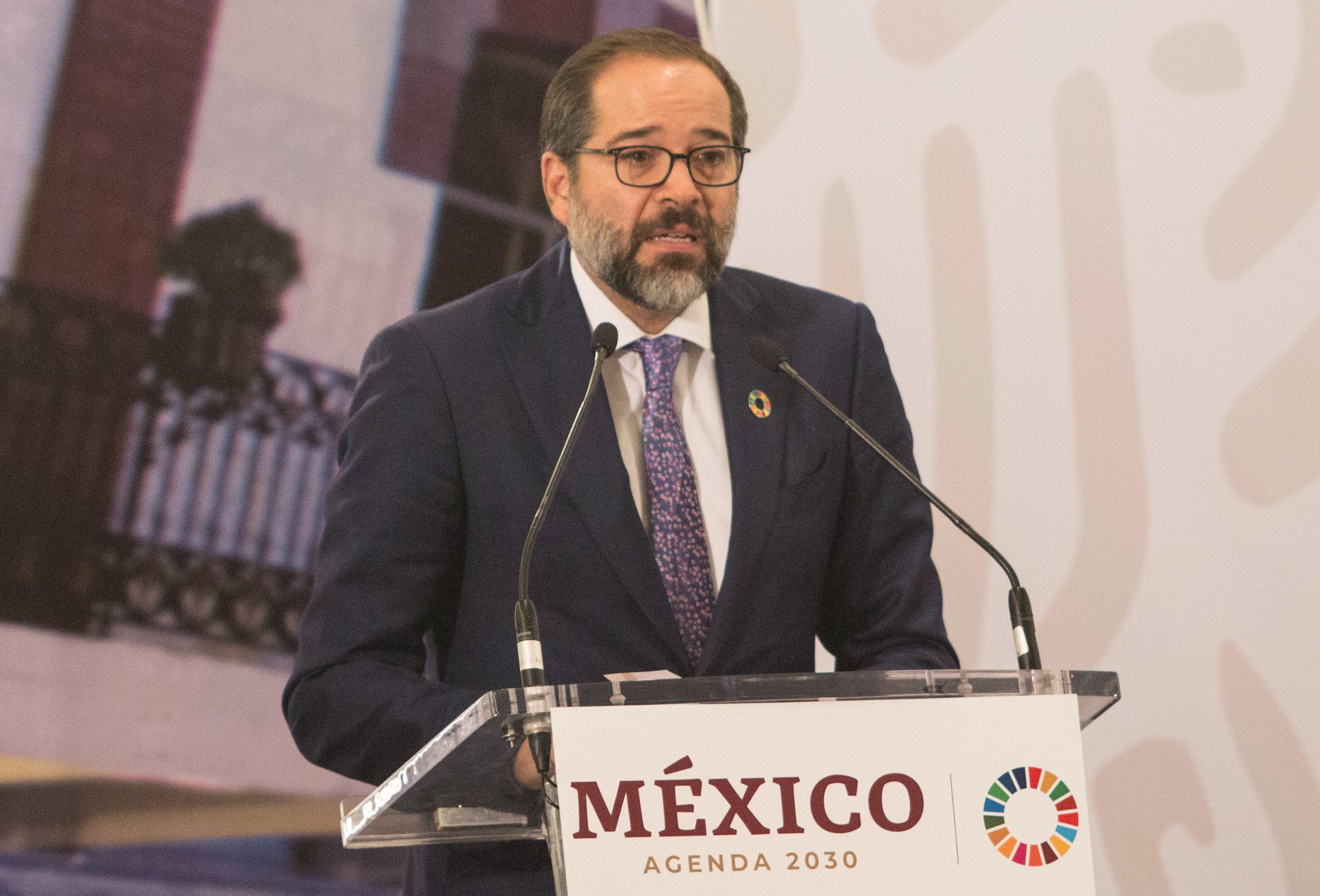 Vinculan a proceso por peculado a exgobernador de Colima