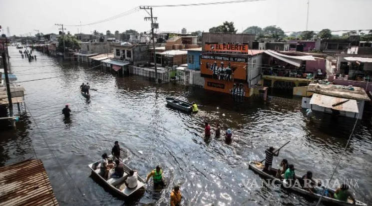 $!Se desborda el Río Grijalva en Tabasco y deja zonas bajo el agua en Villahermosa