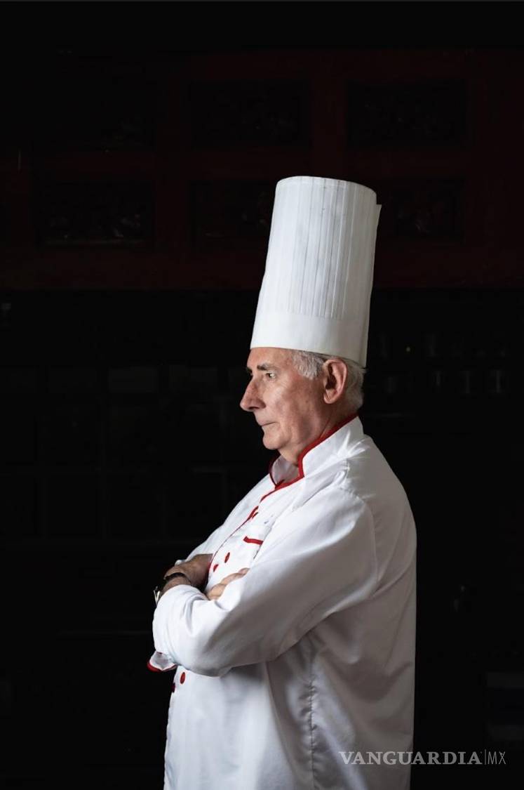 $!Jean Louis ya se retiró de las grandes cocinas, para ahora disfrutar en casa.
