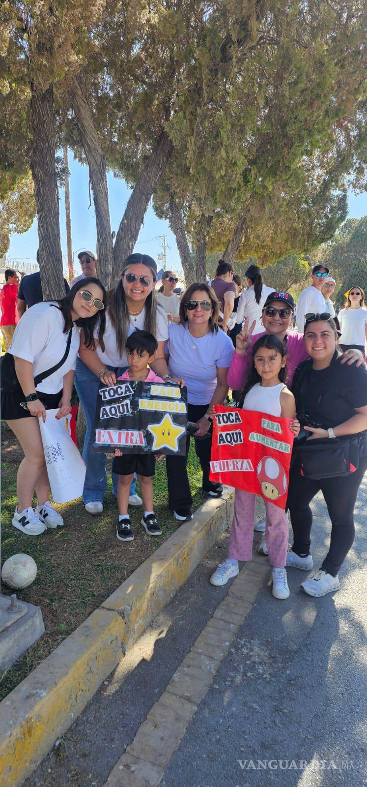 $!Miles de voluntarios participaron en la organización del evento.