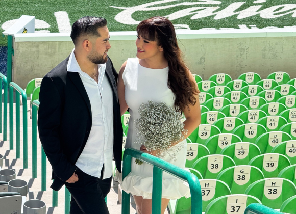 ¡Llévele, llévele! Santos ofrece sesiones de fotos en el TSM para aficionados, bodas, XV Años en $600