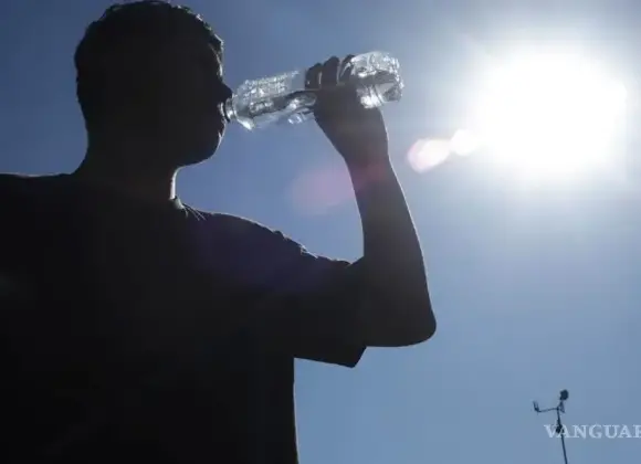 Registra Nuevo León en lo que va del 2025 un total de 13 casos por deshidratación y golpe de calor