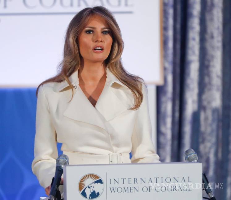 420 mil personas piden que Melania Trump viva en la Casa Blanca