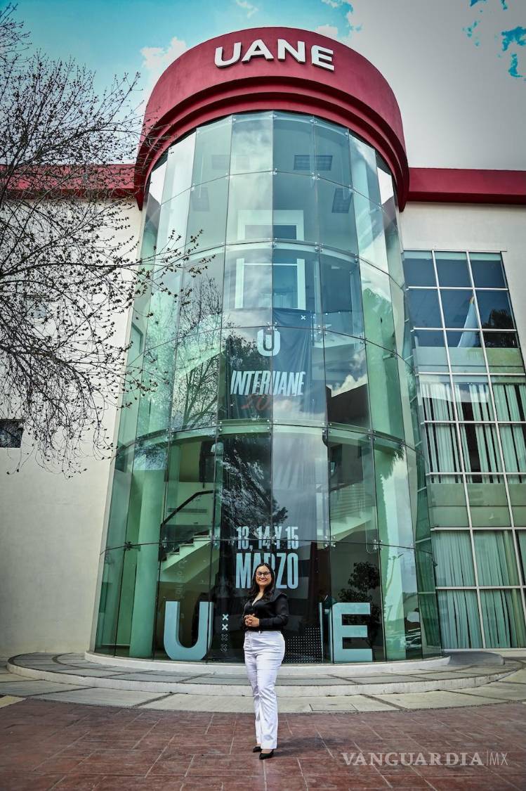 $!Alejandra impulsa y genera nuevas oportunidades para las estudiantes.