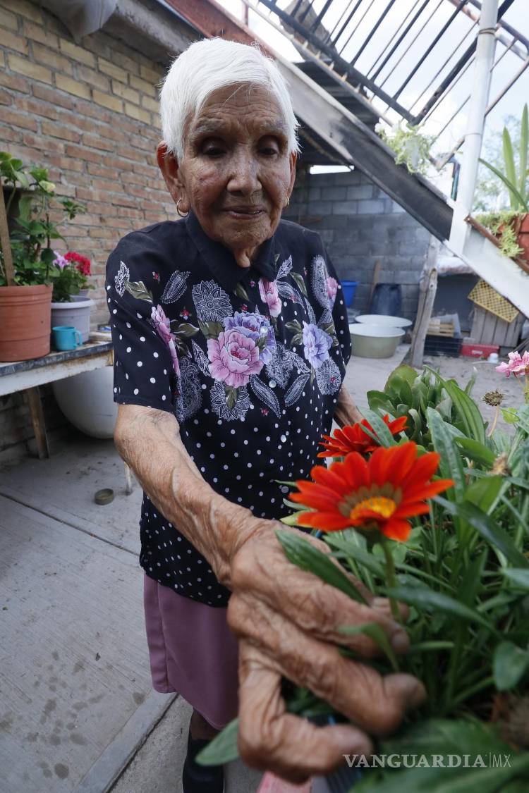 $!La sorpresa de cumpleaños que nunca olvidará: platos y cazuelas en la cocina de Doña Agustina.