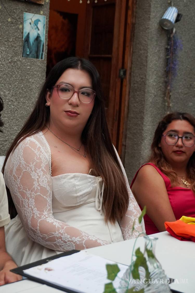 $!El orgullo también se expresa a través de la vestimenta, los colores y los símbolos que reivindican el derecho de todas las personas a vivir con dignidad.