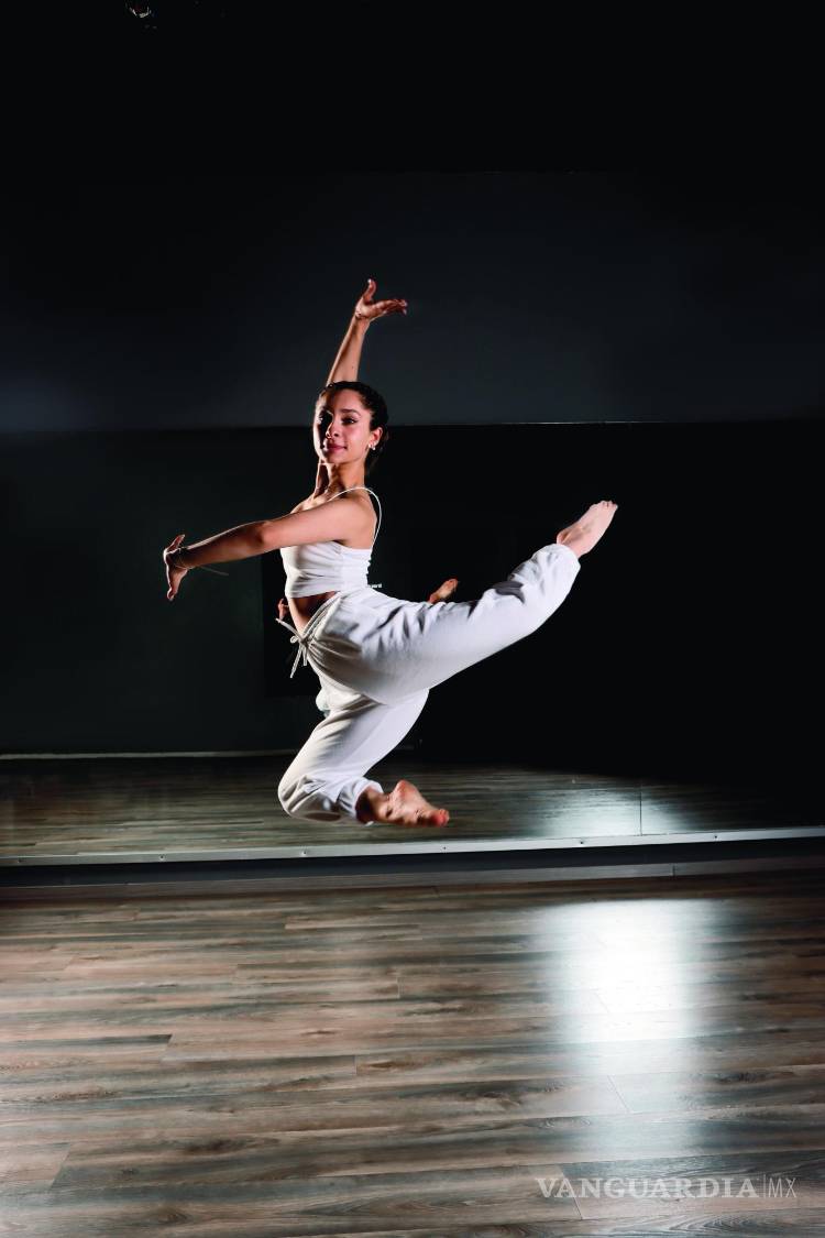 $!Ser bailarina implica ser una persona “extrahumana”.