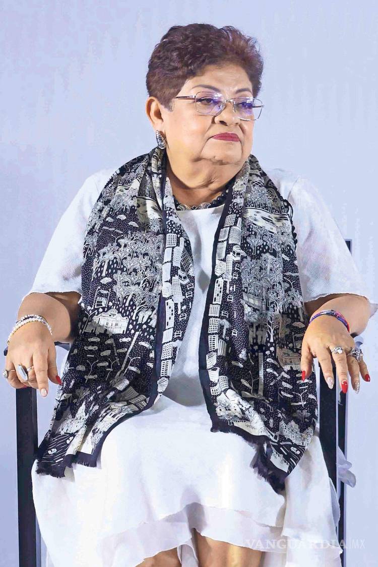 $!La actual fiscal participó en organizaciones civiles como Convergencia de Organismos Civiles por la Democracia; el propósito fue contribuir a la construcción de un sistema democrático de derechos, fomentando la vinculación, el fortalecimiento y la participación de las organizaciones en la vida pública del país.