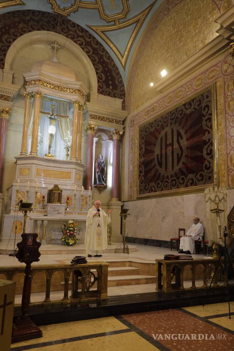 $!Interior de la Capilla del Santo Cristo.
