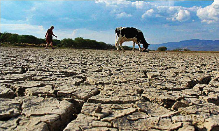 $!A la par que la inversión en infraestructura hídrica cae, la sequía arrecia.