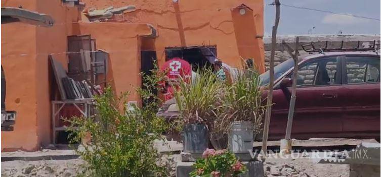 $!Juana María Rodríguez, de 54 años, perdió la vida en el accidente; la vivienda quedó destruida tras el impacto del camión.