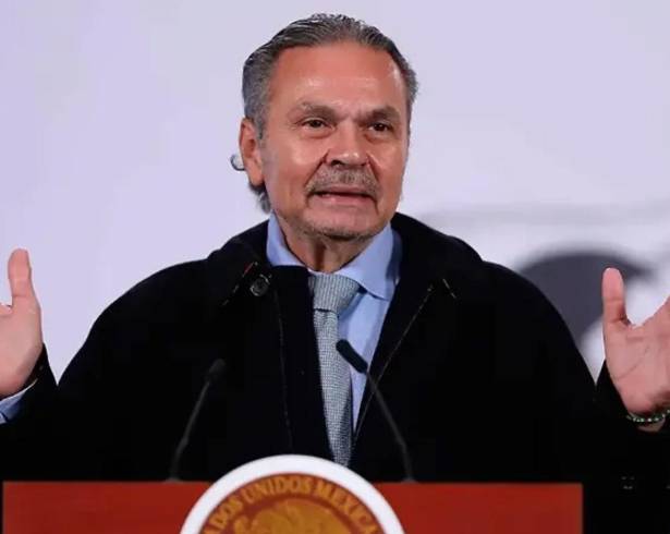 Octavio Romero Oropeza, a quien en la política se le identifica como integrante del llamado Grupo Tabasco, informó que tiene cuatro cuentas bancarias, inversiones y otro tipo de valores.