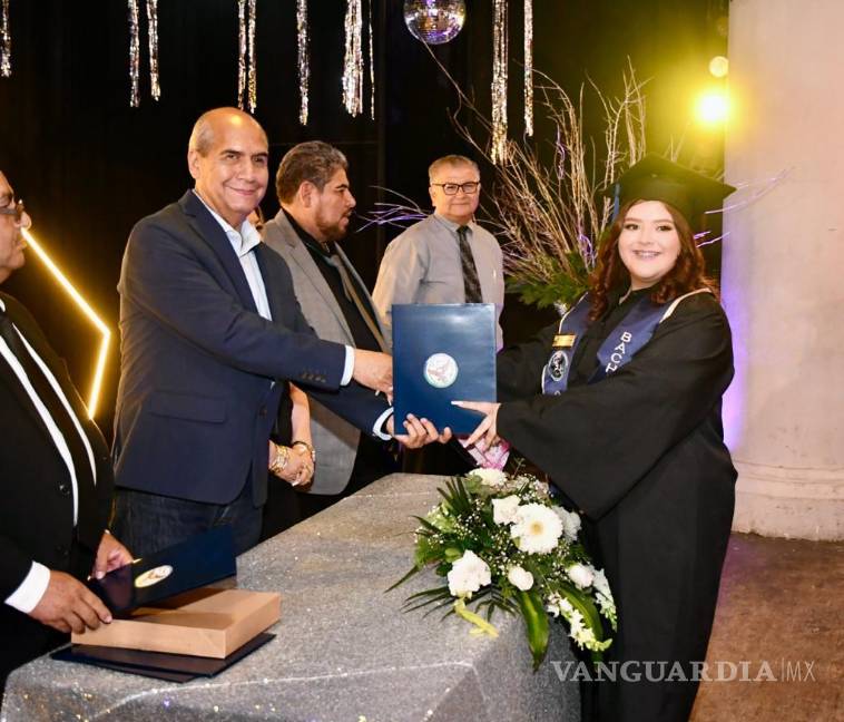 ¡Muchas felicidades! Egresa alumnado de Misiones culturales en Monclova