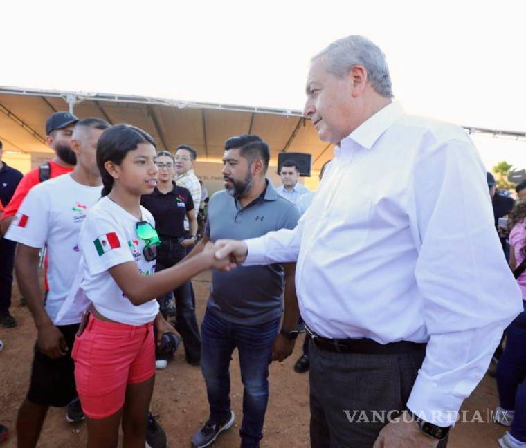 $!Las nuevas instalaciones beneficiarán a los deportistas de la región sur, informó el alcalde Chema Fraustro.