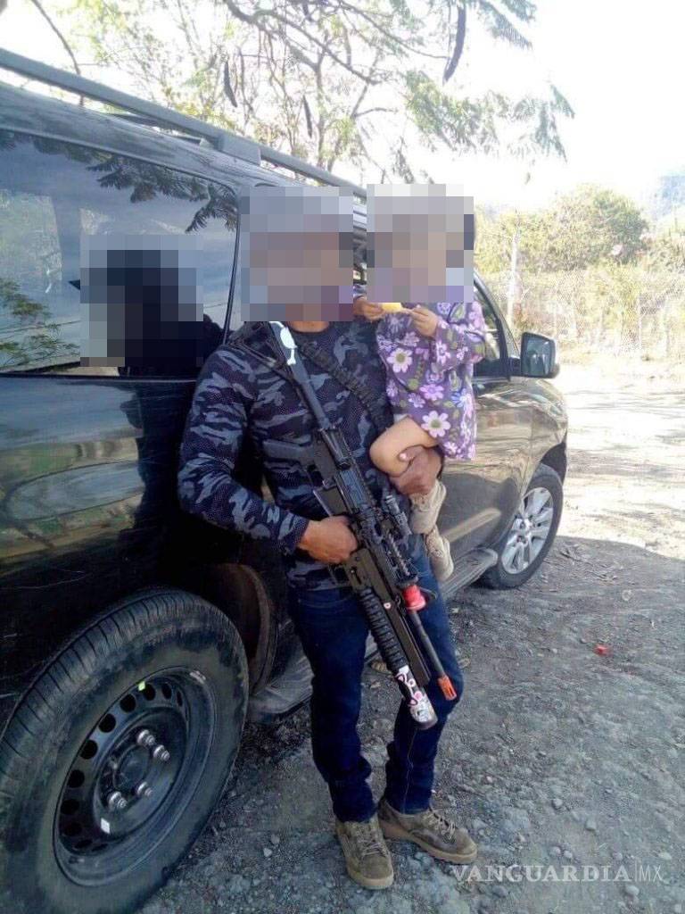 $!Muere en ataque mujer policía que posó con presunto sicario del CJNG