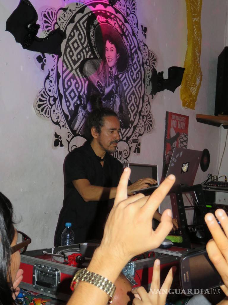 $!‘Vivimos en la inconsciencia’: Rubén Albarrán