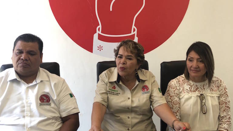 $!Romero Deschamps inició una 'guerra sucia' al interior y exterior de Pemex, denuncia nuevo sindicato