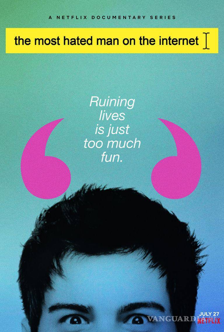 $!Moore llegó a sumar 350 mil usuarios únicos al día y ganaba hasta 30 mil dólares al mes en ingresos por publicidad, según algunos reportes de aquel momento.