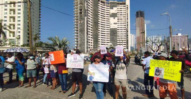 $!‘La Marina ya no quiere buscar’, familiares de marineros desaparecidos exigen ampliar su búsqueda